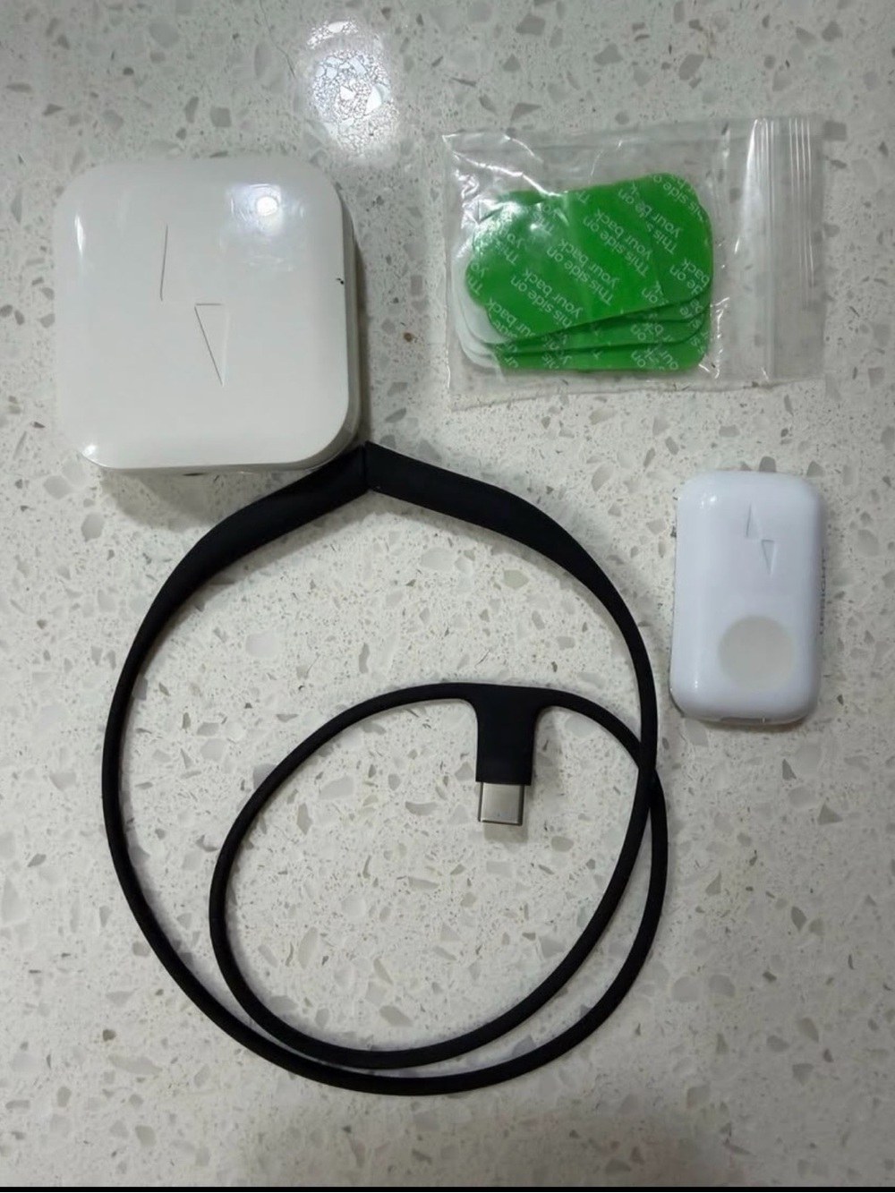 UPRIGHT GO 2 Posture Trainer + Necklace, Charger & Extra Adhesives